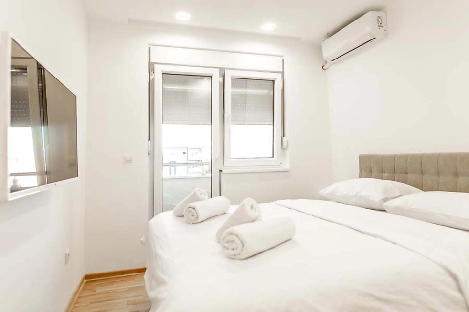WHITE 1 | Belano