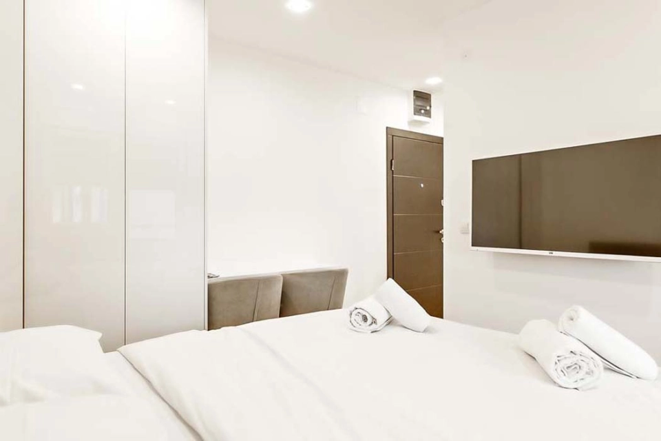 WHITE 1 | Belano