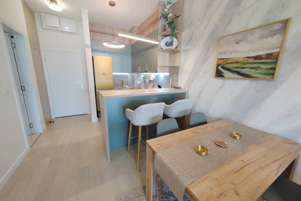 LASTAVICA RESIDENCE, NOV LUX STAN SA GARAŽOM | Belano
