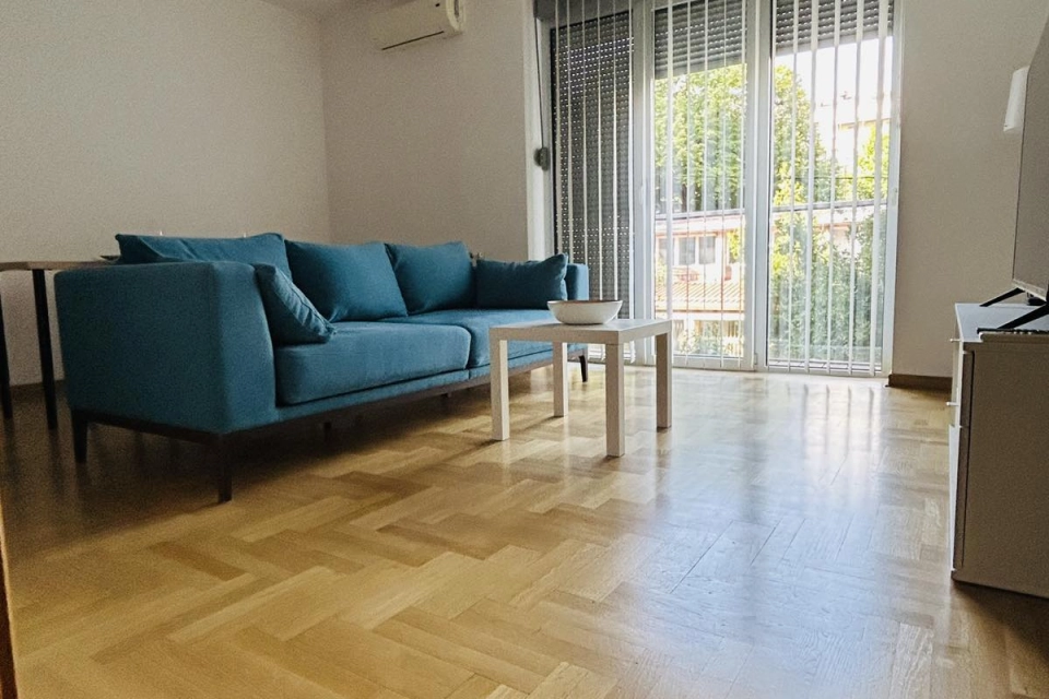 LOVING DORCOL | Belano