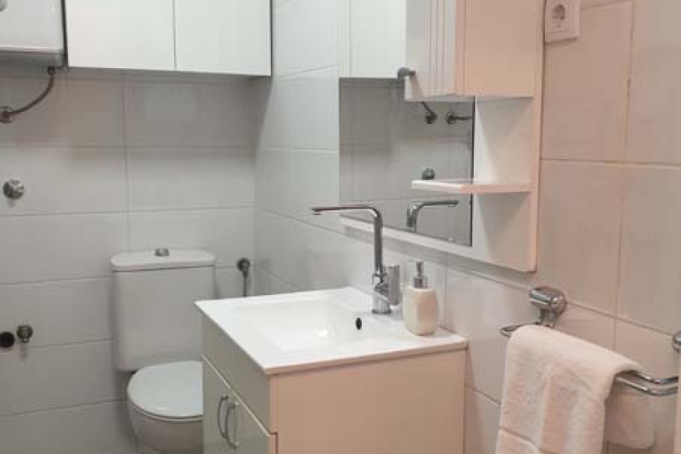 KRALJA PETRA | Belano