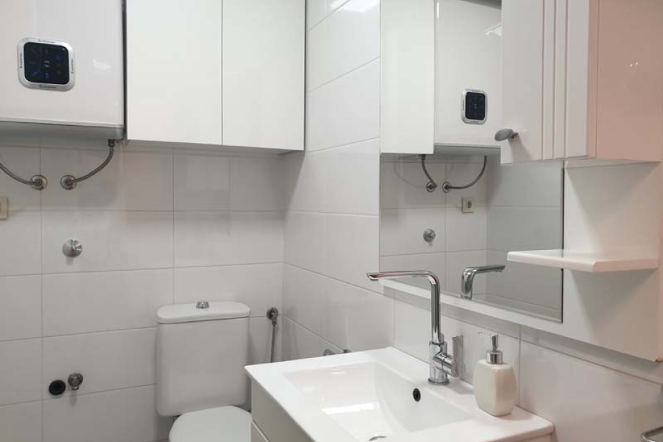 KRALJA PETRA | Belano