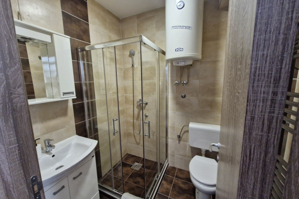 BANJICA STUDIO 2 | Belano