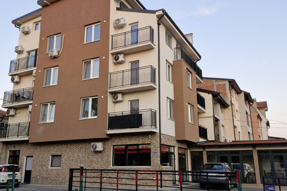 BANJICA STUDIO 2 | Belano