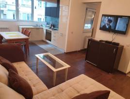 KRALJA PETRA | Belano