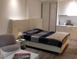 SENJAK STUDIO KOD BEOGRADSKOG SAJMA | Belano