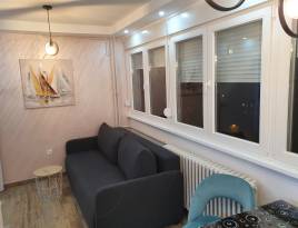 Stan na dan Institut- majka i dete Beograd | Apartmani | Belano