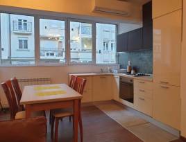 KRALJA PETRA | Belano