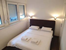 KRALJA PETRA | Belano