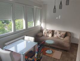 Stan na dan Institut- majka i dete Beograd | Apartmani | Belano